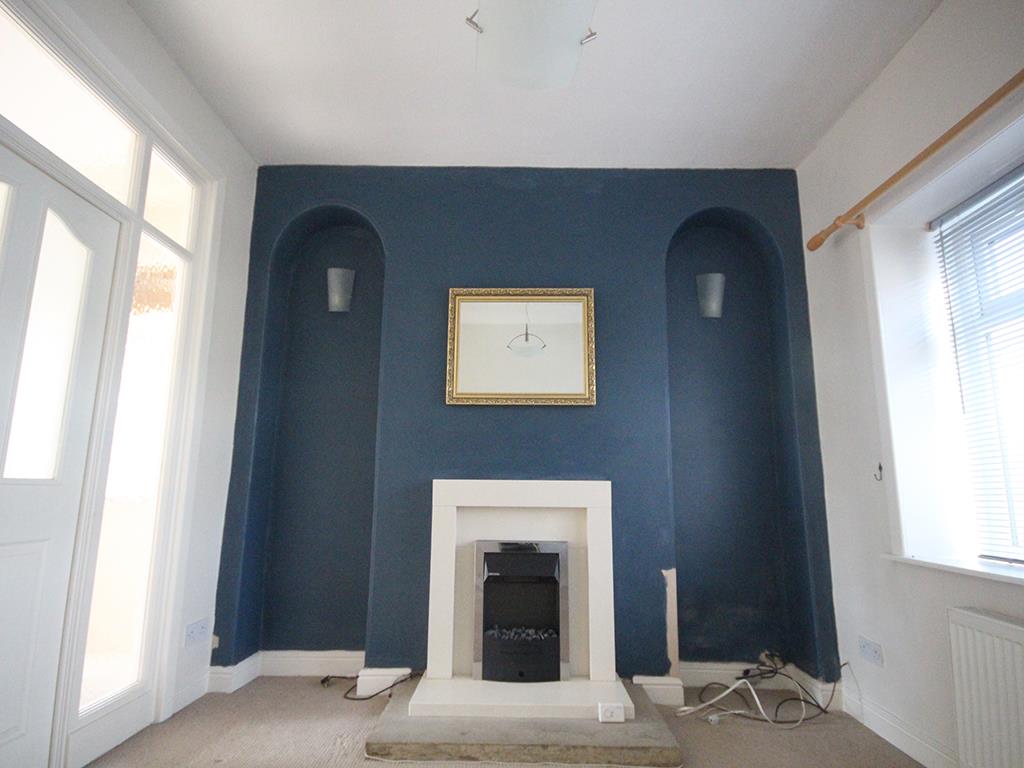 3 bedroom end terrace house Let Agreed in Earby - IMG_2214.jpg